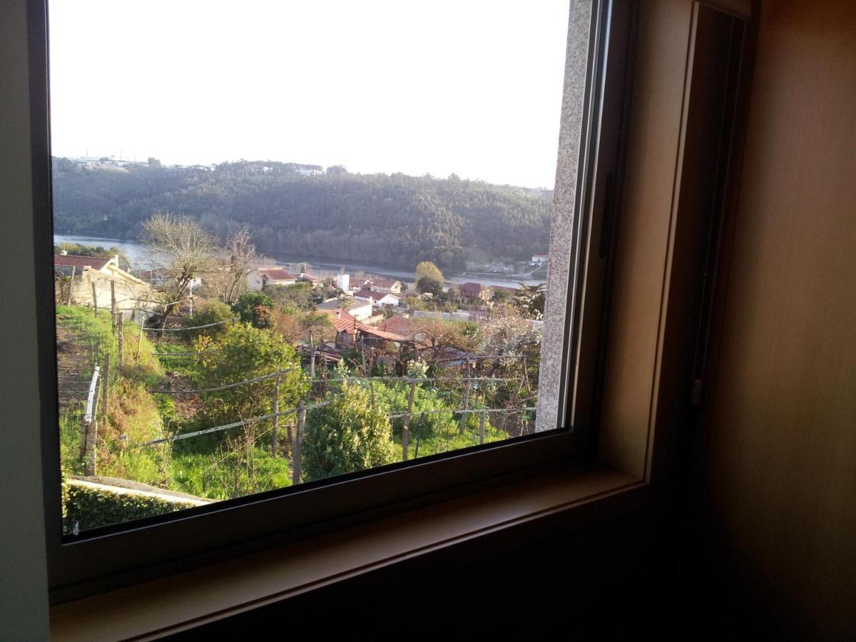 Com O Douro A Vista Bed & Breakfast Jovim ภายนอก รูปภาพ
