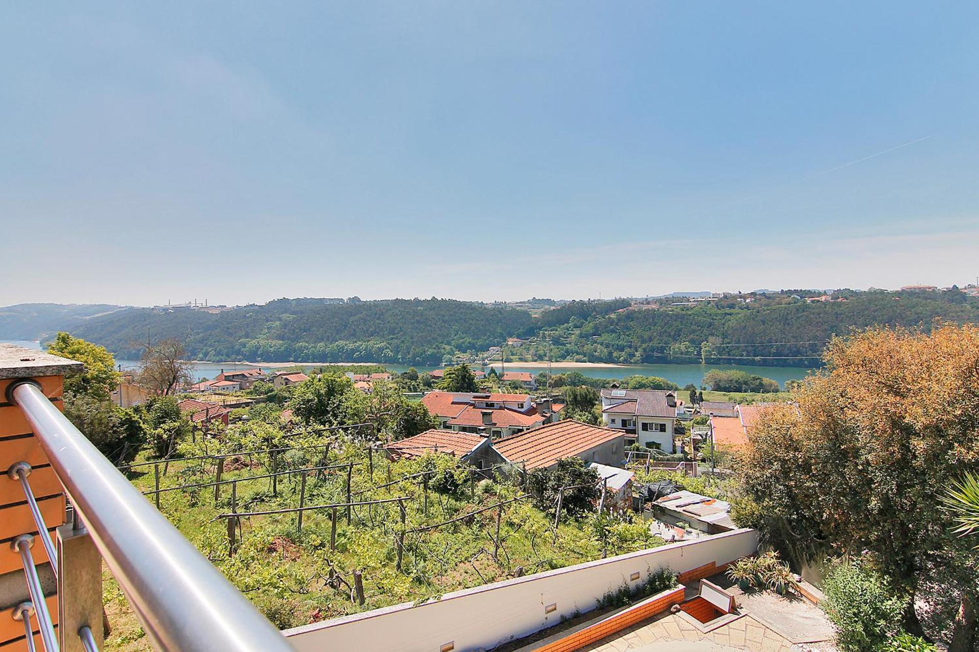 Com O Douro A Vista Bed & Breakfast Jovim ภายนอก รูปภาพ